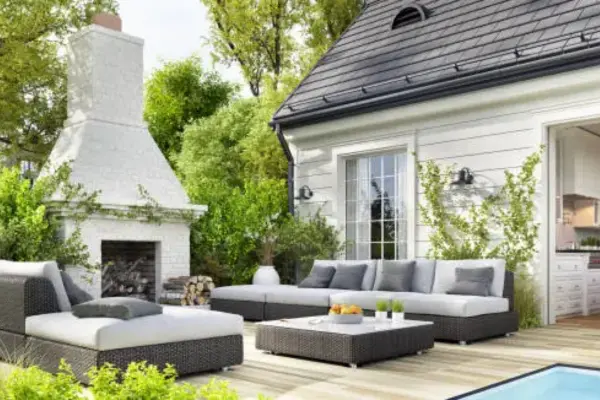 Deck vs. Patio: Which One Is Right for Your Backyard? 1 Deck vs. Patio: Which One Is Right for Your Backyard?