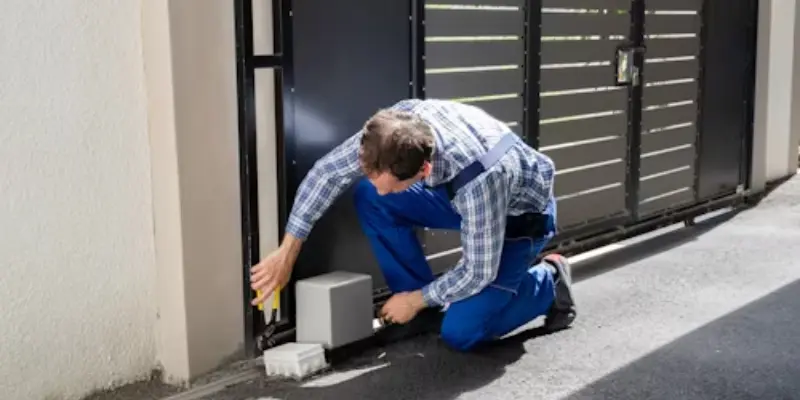 How to Know When You Need Garage Door Repair in Sherman Oaks 1 When You Need Garage Door Repair in Sherman Oaks
