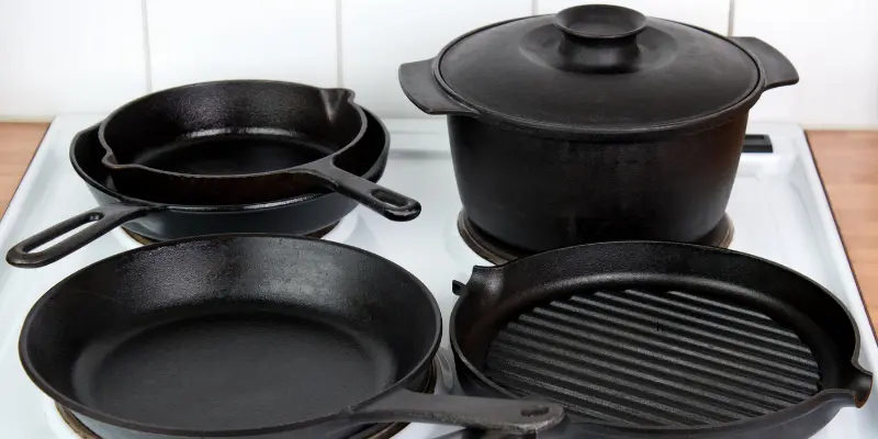 Best Cookware for Electric Stoves: Expert Guide for Smart Cooking 3 cast iron cookware for electric stoves