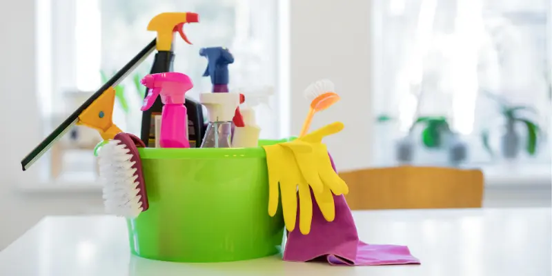 How to Clean Electric Stove: Step-by-Step Guide 2 image showing cleaning tools for electric stoves