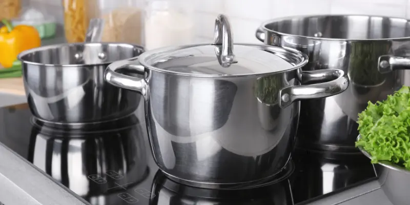 Best Cookware for Electric Stoves: Expert Guide for Smart Cooking 2 stainless steel cookware for electric stoves